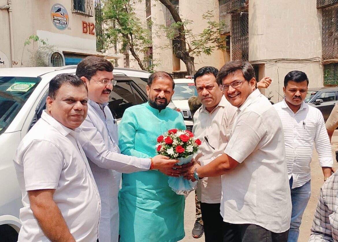 शिवसेना सांसद नरेश म्हस्के ने किया विकास कार्यों का भूमिपूजन।